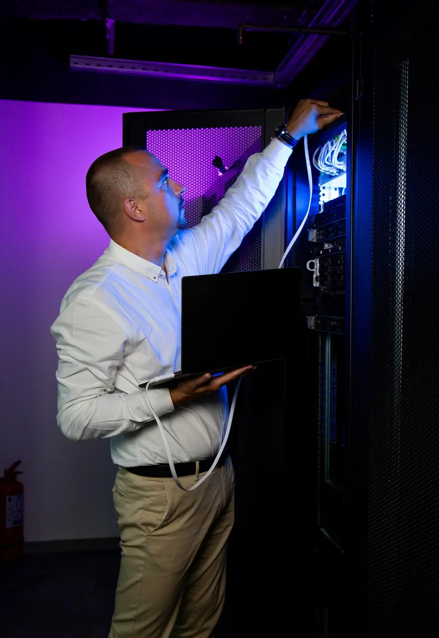 Conoce al equipo detrás de la plataforma de hosting VPS - George